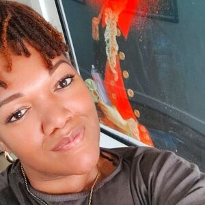 Meet your Posher, Tiffany